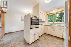 127 COVERDALE STREET | Chatham Ontario | Slide Image Nine