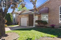 458 MERRILL | LaSalle Ontario | Slide Image Three