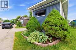 59 WILDER North | Windsor Ontario | Slide Image Thirty-two