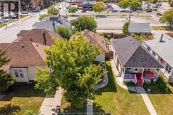 989 WINDSOR AVENUE | Windsor Ontario | Slide Image Three