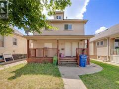 989 WINDSOR AVENUE Windsor Ontario, N9A 1K1