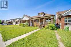 631 RANKIN AVENUE | Windsor Ontario | Slide Image Four