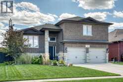 375 PIROLI CRESCENT | Belle River Ontario | Slide Image Three