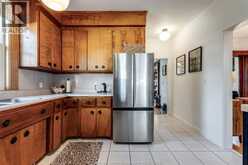 203 Moy AVENUE | Windsor Ontario | Slide Image Fifteen
