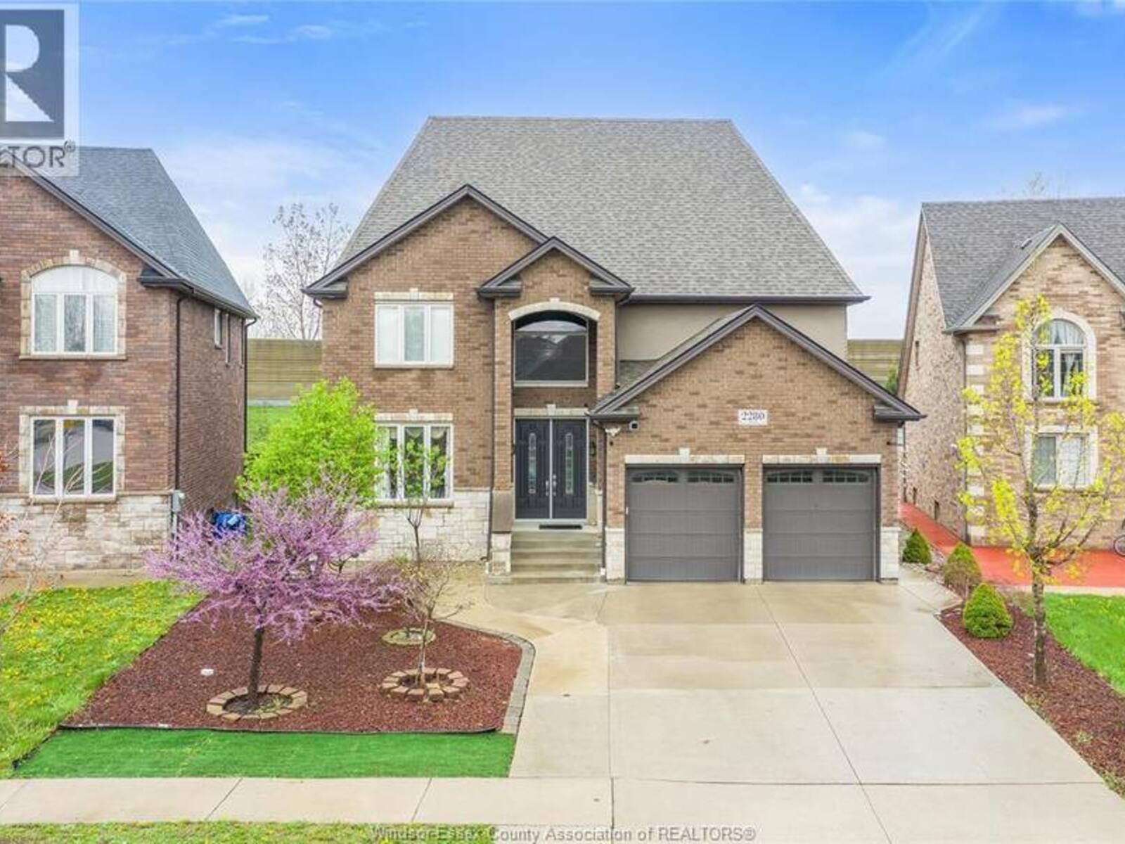 2280 DANDURAND, Windsor, Ontario N9E 4Z7