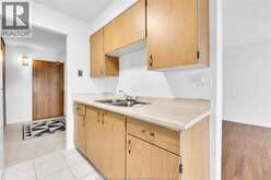 150 PARK West Unit# 816 | Windsor Ontario | Slide Image Thirteen