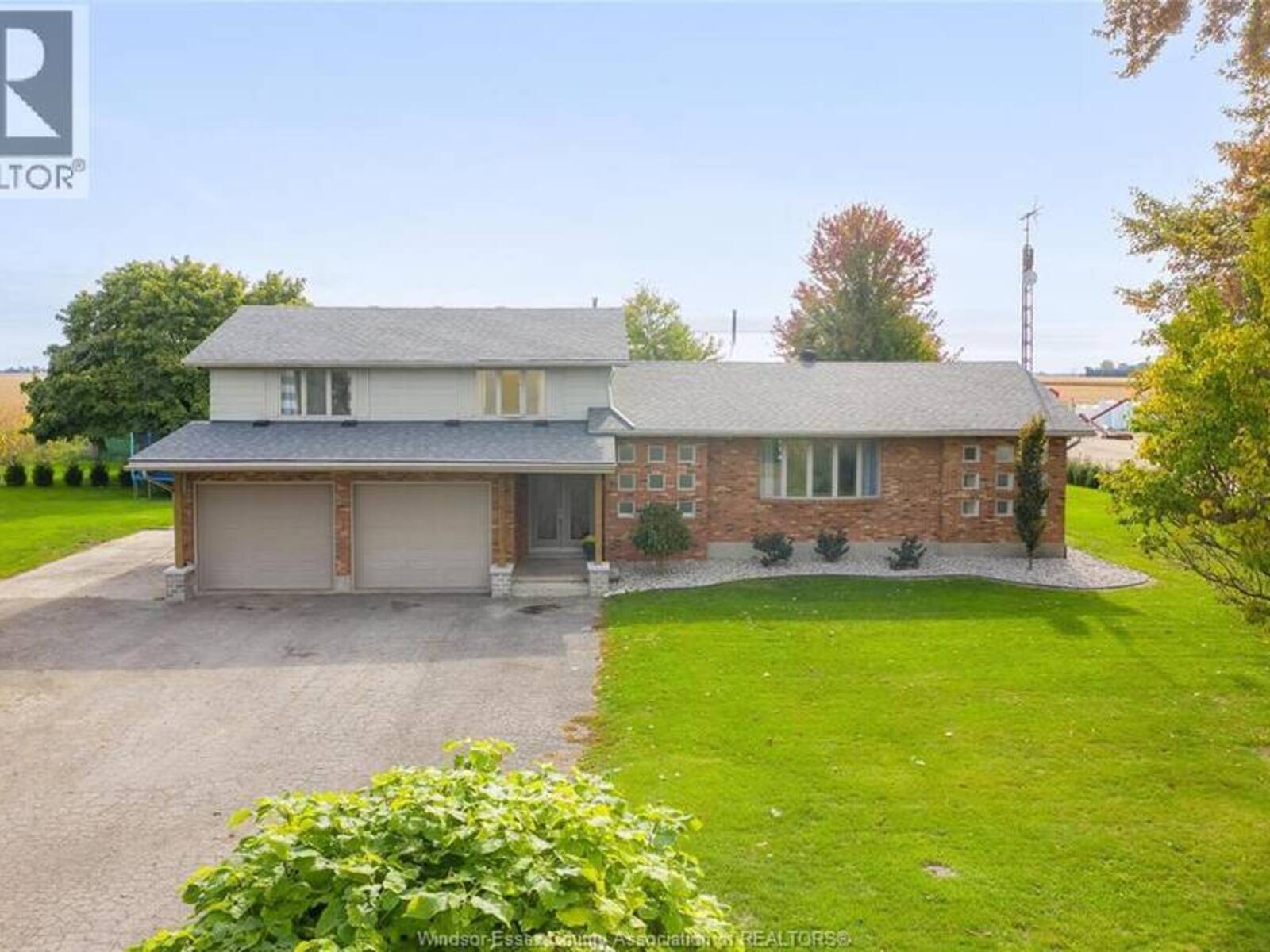 7744 SAINT-PHILIPPE LINE, Chatham-Kent, Ontario N0P 1S0