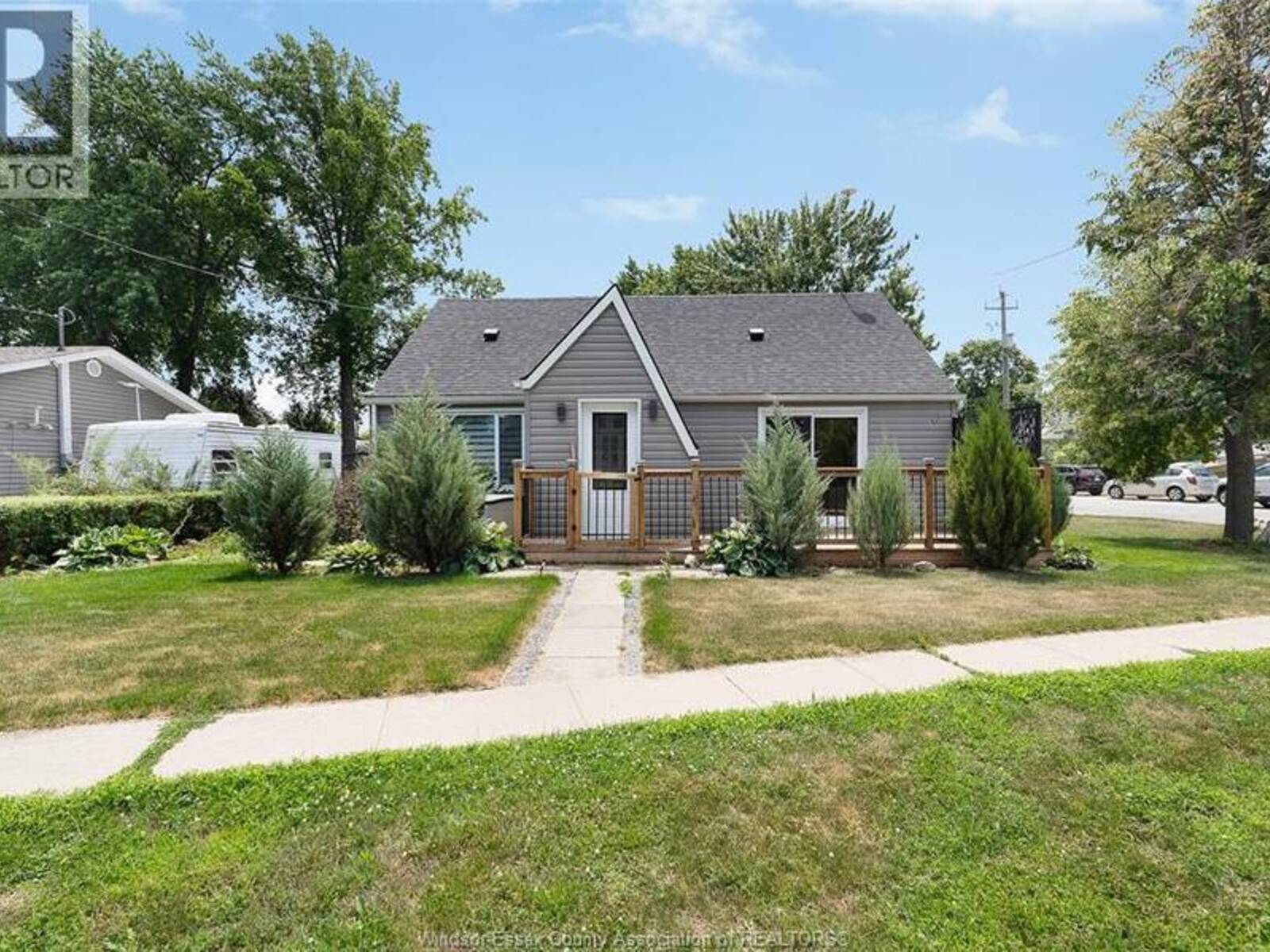 430 BROADWAY STREET, Lakeshore, Ontario N0R 1A0