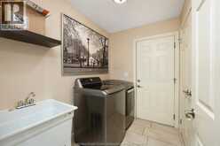 11892 Boulder CRESCENT | Windsor Ontario | Slide Image Seventeen