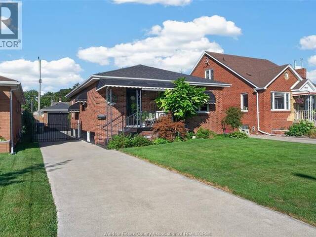 1859 Chandler Windsor Ontario, N8W 4A2 - 3 Bedrooms Home For Sale