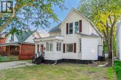 523 Caron AVENUE | Windsor Ontario | Slide Image Two