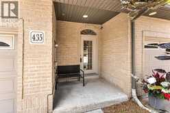 435 Sandpoint | Windsor Ontario | Slide Image Three