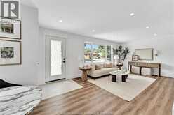 994 ISABELLE | Windsor Ontario | Slide Image Eight