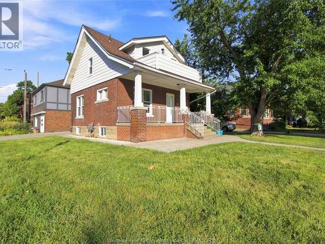 1597 PELISSIER STREET Windsor Ontario, N8X 1M9 - 3 Bedrooms Waterfront Home For sale