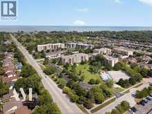 325 VILLAGE GROVE Unit# 306 | Tecumseh Ontario | Slide Image Thirty-three