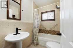 986 EASTLAWN | Windsor Ontario | Slide Image Twelve