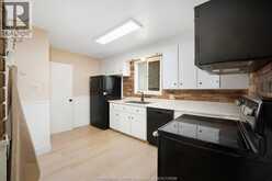 986 EASTLAWN | Windsor Ontario | Slide Image Eight