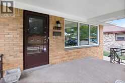 1459 PARTINGTON AVENUE | Windsor Ontario | Slide Image Three
