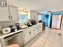 1670 ALBERT | Windsor Ontario | Slide Image Nine
