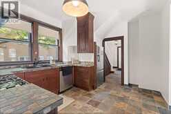 1423 RIVERSIDE DRIVE West | Windsor Ontario | Slide Image Nineteen