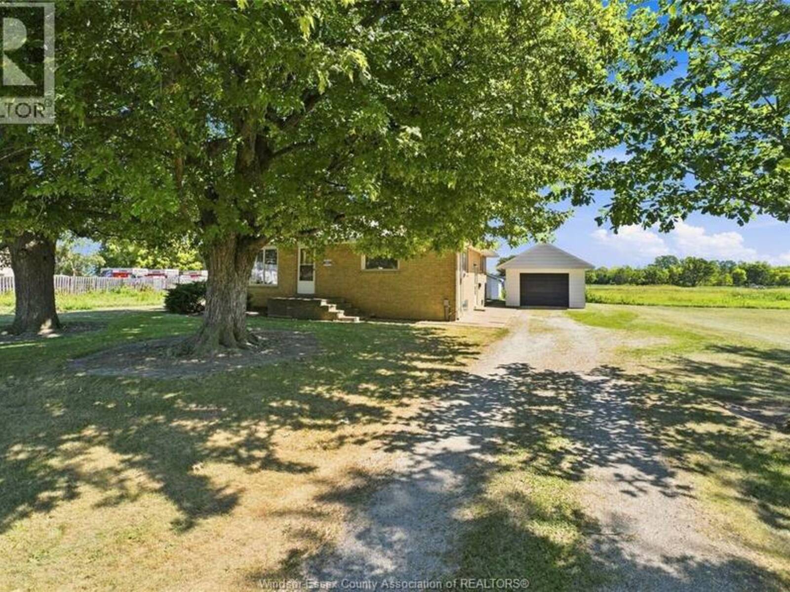 8330 MALDEN ROAD, LaSalle, Ontario N9J 2V7