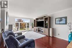 936 DRIFTWOOD | Lakeshore Ontario | Slide Image Eight