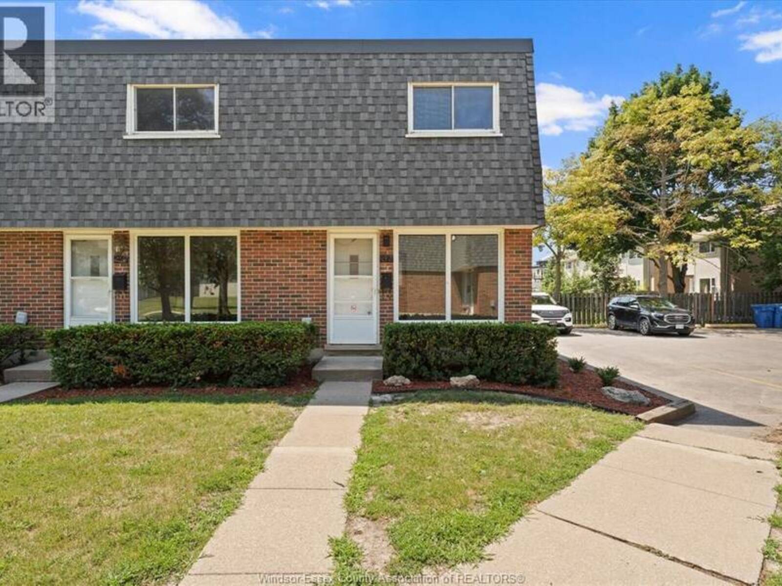 272 VICTORIA STREET Unit# 40, Amherstburg, Ontario N9V 2K5