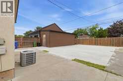 3457 WALKER ROAD | Windsor Ontario | Slide Image Eighteen