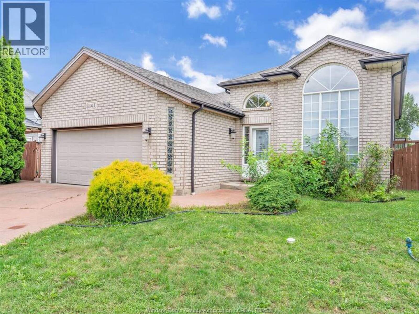 11143 ANCONA CRESCENT, Windsor, Ontario N8R 2K2