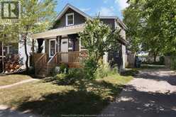 768 MCKAY | Windsor Ontario | Slide Image Five