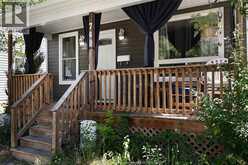 768 MCKAY | Windsor Ontario | Slide Image Six