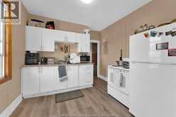 538 Louis AVENUE | Windsor Ontario | Slide Image Nine