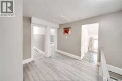 211 CAMERON | Windsor Ontario | Slide Image Nineteen