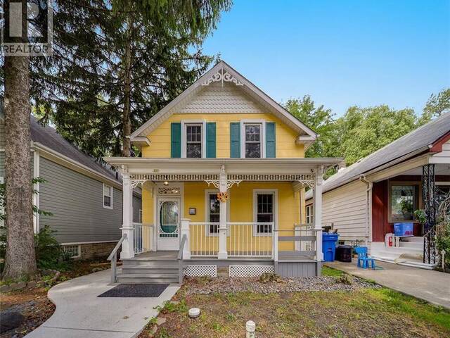 211 CAMERON Windsor Ontario, N9B 1Y5 - 3 Bedrooms Waterfront Home For sale