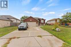 341 PIROLI CRESCENT | Lakeshore Ontario | Slide Image Two