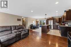 341 PIROLI CRESCENT | Lakeshore Ontario | Slide Image Seven