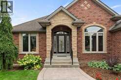 1031 HUNTINGTON BOULEVARD | Lakeshore Ontario | Slide Image Two