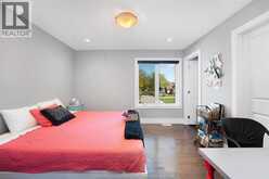 4395 Centre Lake | Windsor Ontario | Slide Image Nineteen