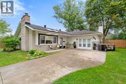 112 CLOVELLY | Tecumseh Ontario | Slide Image Two
