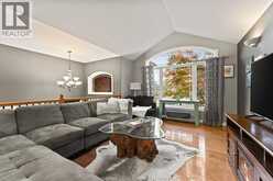270 ST. PETER | Lakeshore Ontario | Slide Image Six