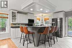 270 ST. PETER | Lakeshore Ontario | Slide Image Nine