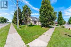 2 SPRUCEWOOD CRESCENT | Clarington Ontario | Slide Image Four