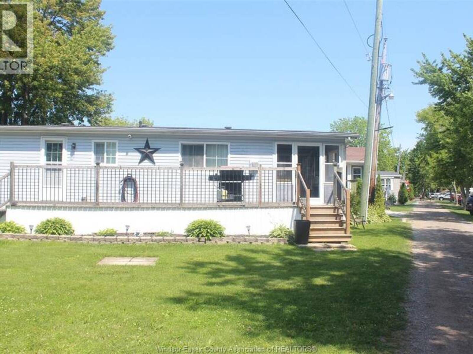 20951 Pier ROAD Unit# 8 Lake Rd, Wheatley, Ontario N0P 2P0