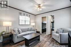 981 County Rd 2 Unit# 522 | Windsor Ontario | Slide Image Nine