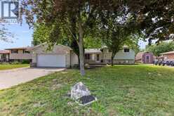 371 OAK STREET | Lakeshore Ontario | Slide Image One