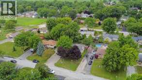 371 OAK STREET | Lakeshore Ontario | Slide Image Thirty-five