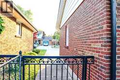 2732 ARMSTRONG AVENUE | Windsor Ontario | Slide Image Twenty-seven
