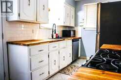 2732 ARMSTRONG AVENUE | Windsor Ontario | Slide Image Six