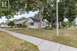 890 GLIDDEN | Windsor Ontario | Slide Image Three