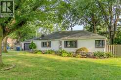 805 Roselawn DRIVE | Windsor Ontario | Slide Image Four